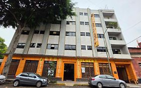 Hotel Gilbert